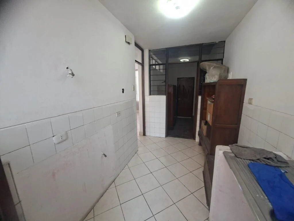 Se vende casa en San Juan de Miraflores, Pedro Silva 1020 San Juan zona C