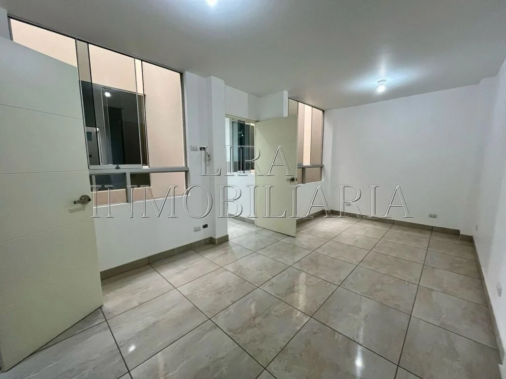 VENDO DEPARTAMENTO 3 DE OCTUBRE VILLA EL SALVADOR