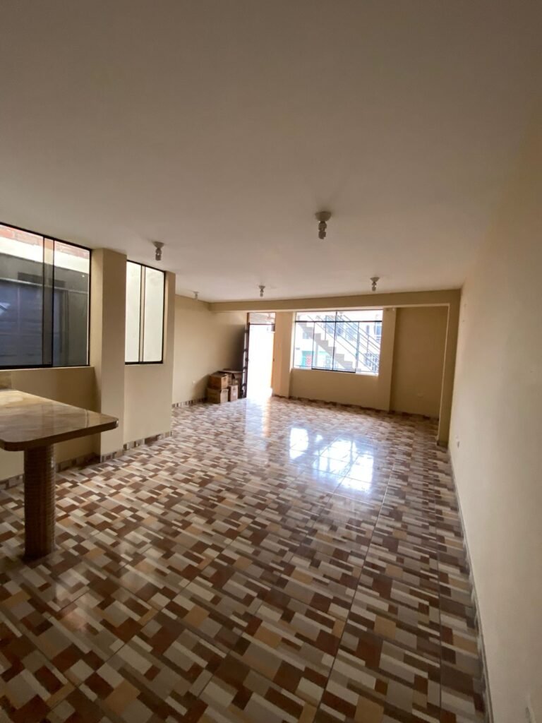 🏢 VENTA DE EDIFICIO CON 4 DEPARTAMENTOS