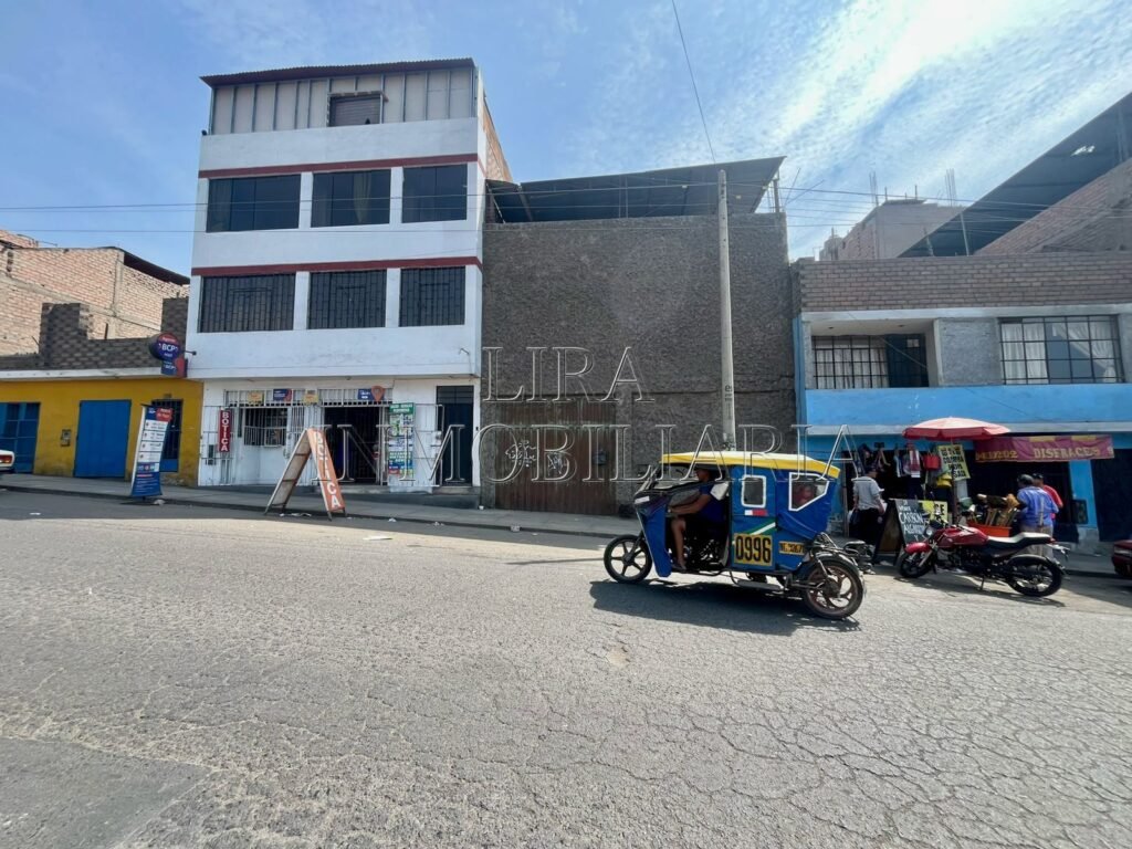 VENDO LOCALCOMERCIAL EN AV BELAUNDE COMAS